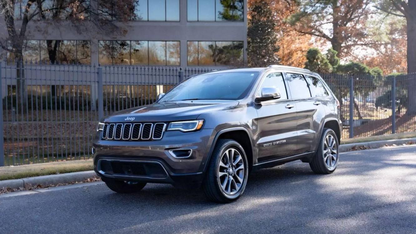 JEEP GRAND CHEROKEE 2018 1C4RJFBG8JC233240 image